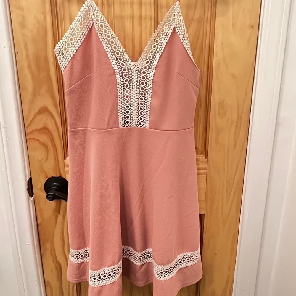 Women’s Pink Dress